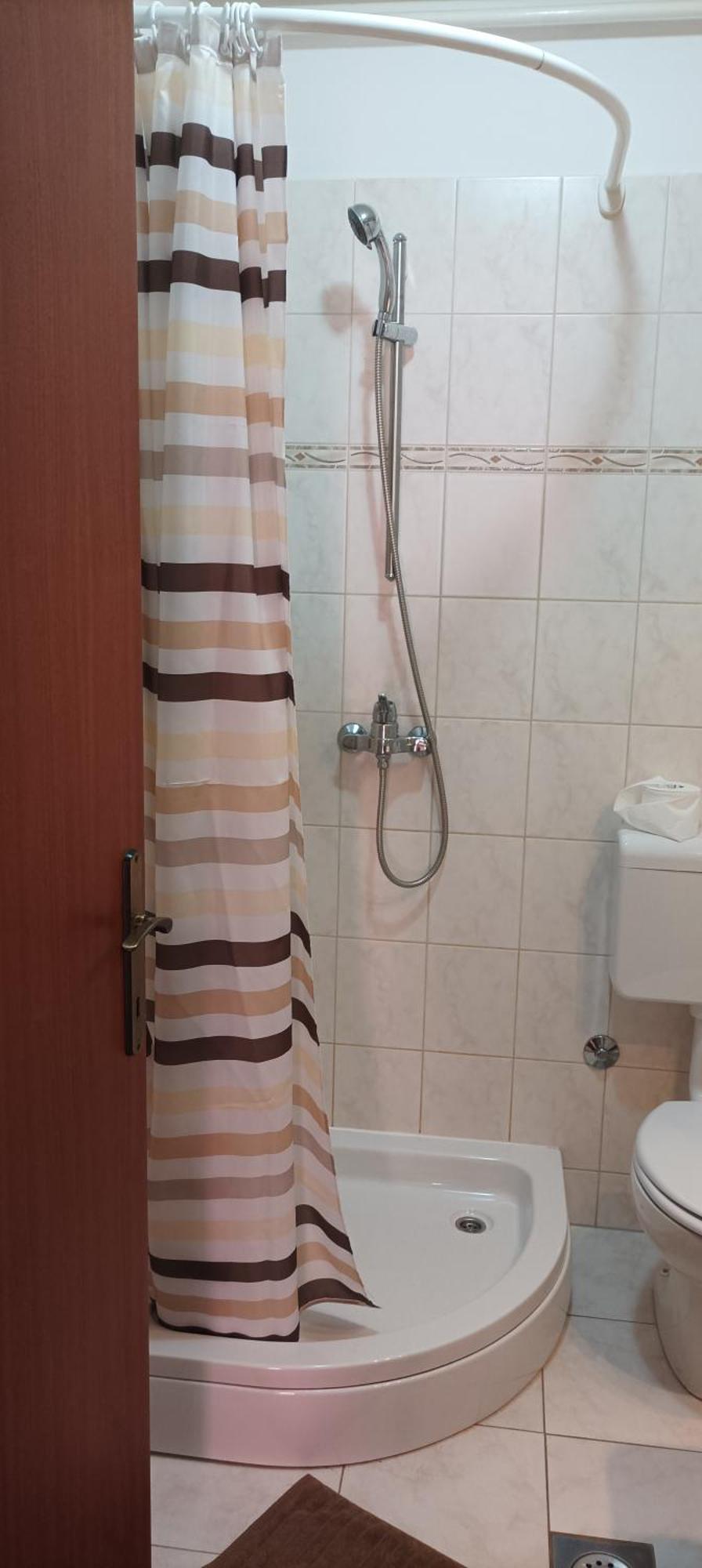 Apartmani Paradiso คิร์ก ภายนอก รูปภาพ